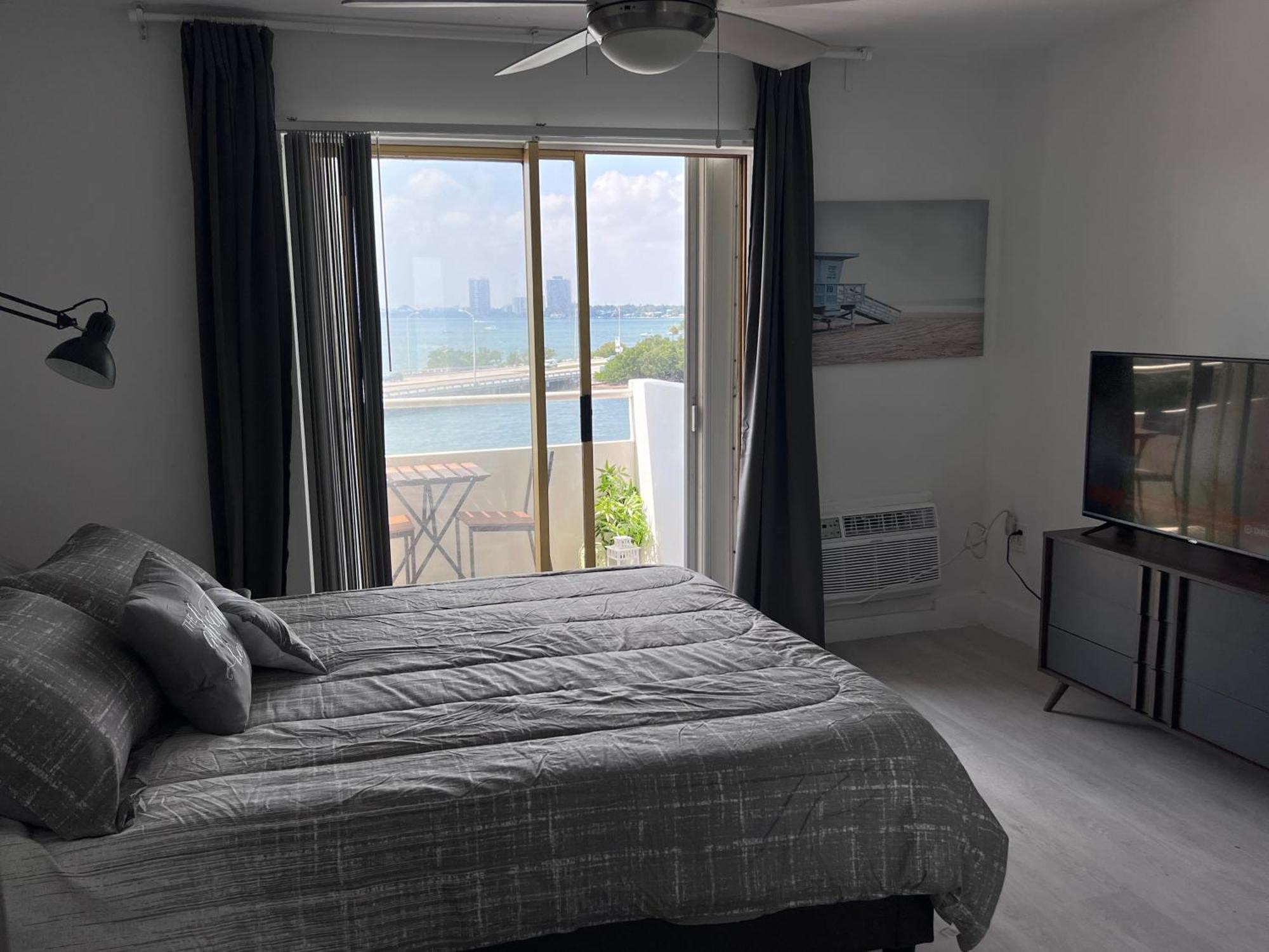 Unique Water Views, Free Parking 1Bed 1 Bath Rooffornomads 416 Leilighet Miami Beach Eksteriør bilde